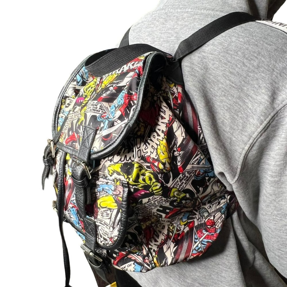 Marvel Flap Over Comic Slouch Backpack Loungefly Avengers Wolverine Thor - Picture 6 of 11